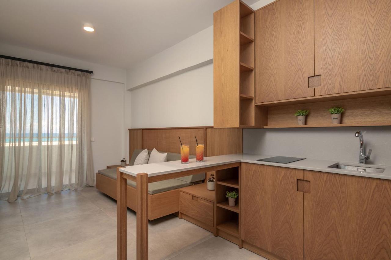 Paradise Elegant Apartments - Perfect Escape On The Beach Alykes  Bagian luar foto